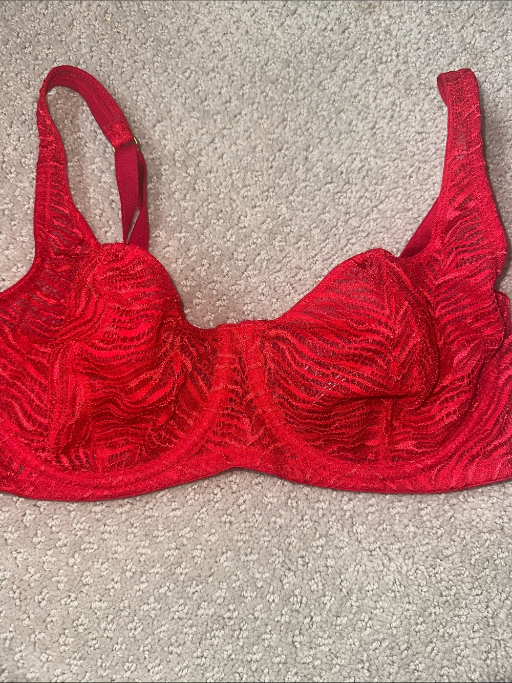NWOT! VS Red Lace "Very Sexy" Underwire Bra - Women Intimates - 32DD